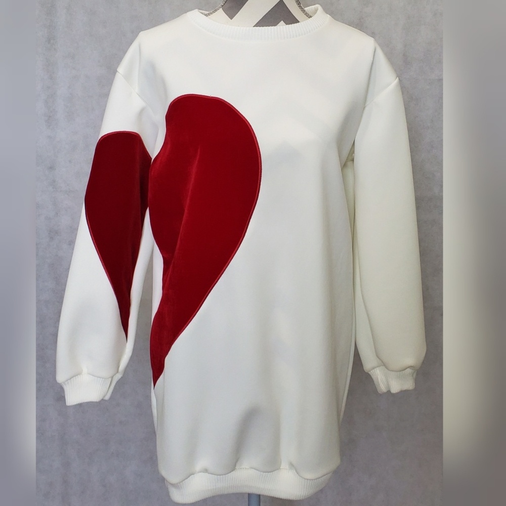 SOLD‼️‼️ Vkozen Velvet Heart Tunic Sweatshirt Dress